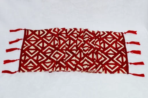 Red Table Runner/Overlay - 6 seater
